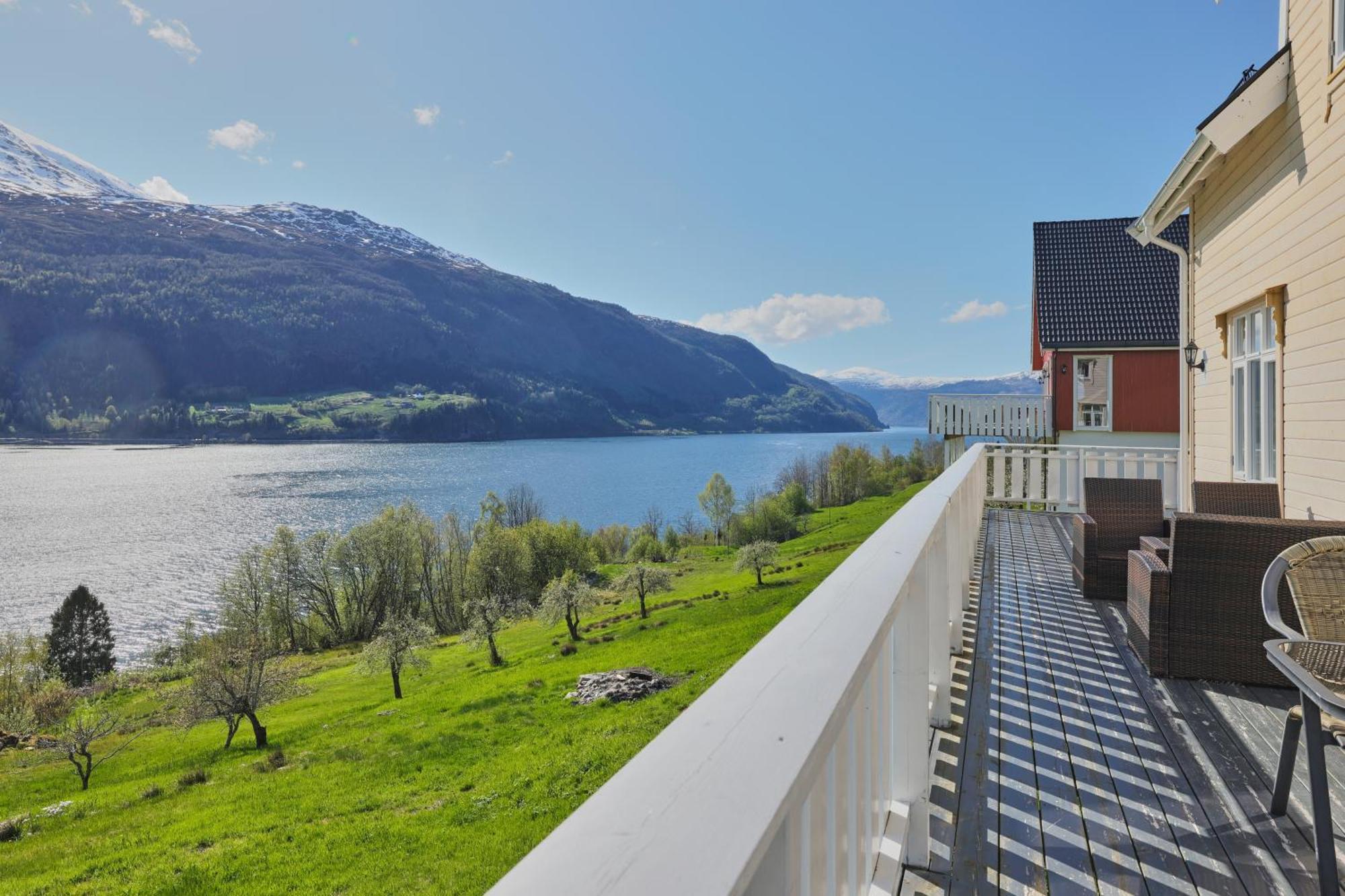 Solheim Gard Villa สตรีน ภายนอก รูปภาพ