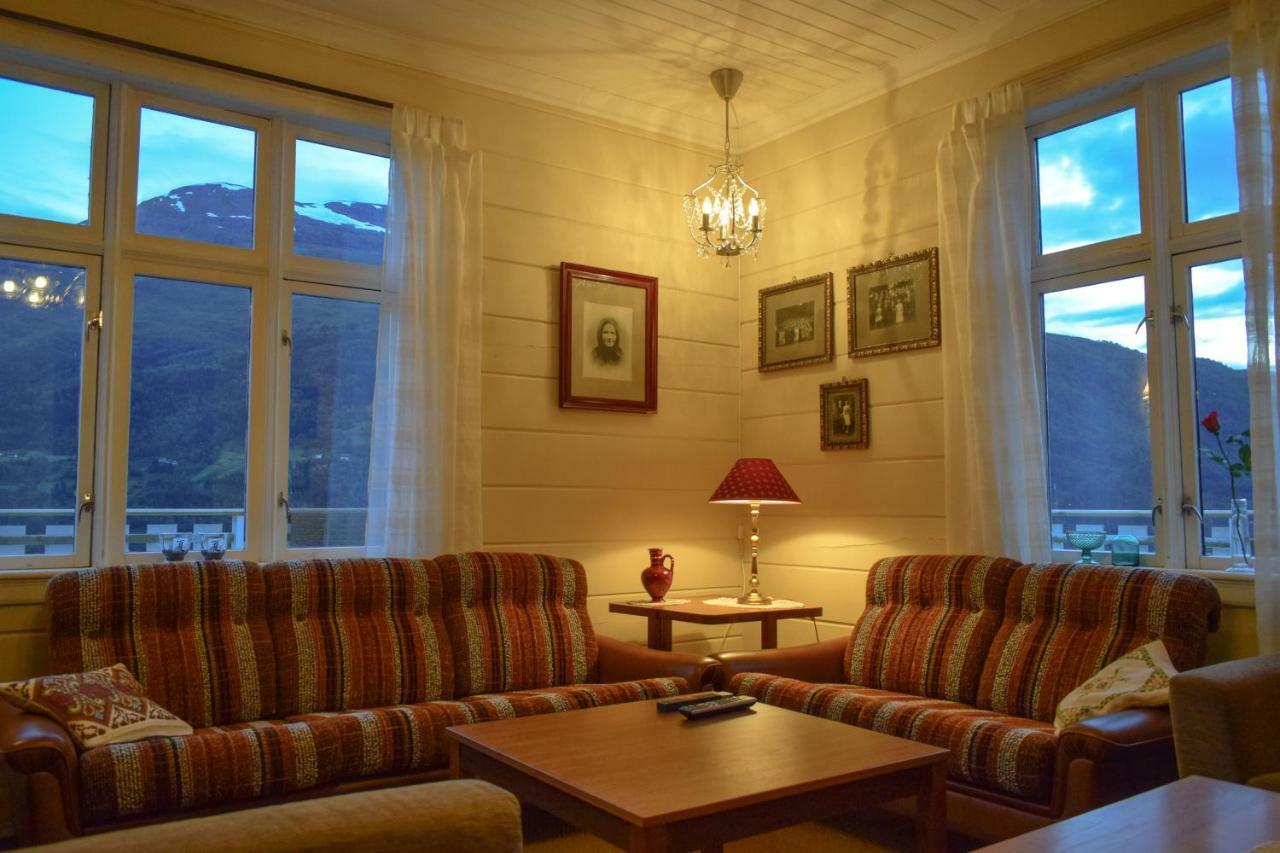 Solheim Gard Villa สตรีน ภายนอก รูปภาพ